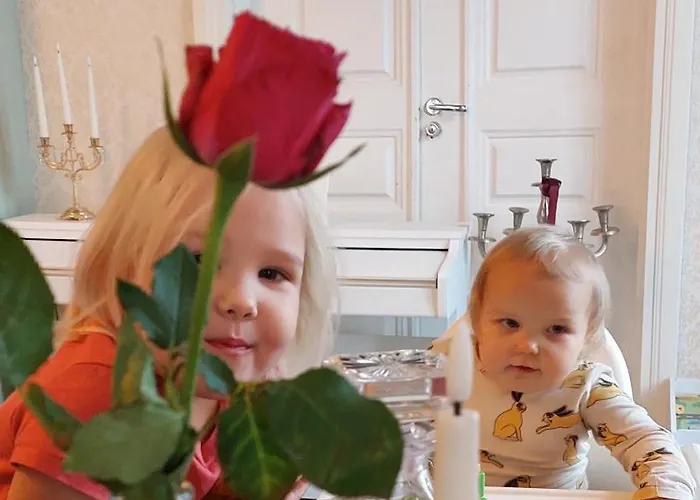 Cafe Bed & Breakfast